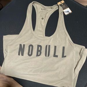 WOMEN'S CAMO NOBULL RACERBACK TANK